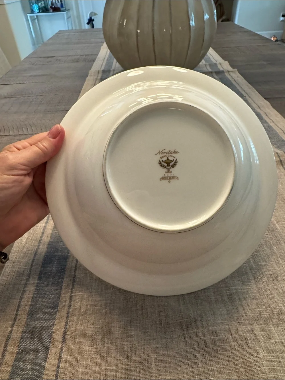 Noritake Pacific Majesty Round Serving Dish
